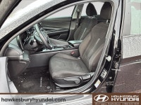 . Engine: 4 Cylinder Engine 2.0L L/100Km City: 7.6 L/100Km Hwy: 5.7 (image 9)