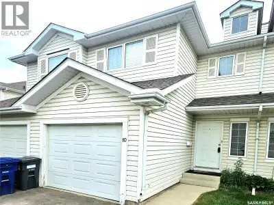 Excellent Investment property or first time buyer. Attached garage. 3bedrooms. Nice location close a...
