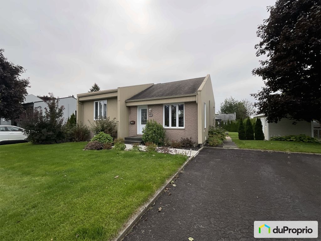 $550,000 - Bungalow for sale in St-Augustin-De-Desmaures — photo 2