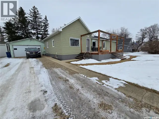 211 RYE STREET Yellow Grass, Saskatchewan in Houses for Sale in Regina - Image 3