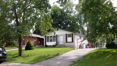 Newly renovated 2 rooms available in upper level. Other room recently rented out House has 3 bedroom...