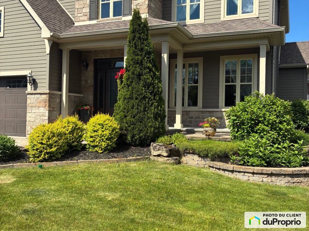 $899,000 - 2 Storey for sale in St-Nicolas — photo 2