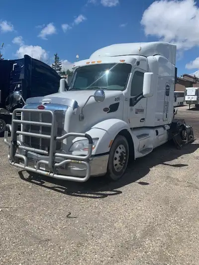 New CVIP Automatic ISX Cummins Call Rob to view 403 819-7253