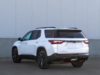 CARGET AUTOMOTIVE is thrilled to offer this 2019 Chevrolet Traverse RS, a sporty three-row SUV featu... (image 8)