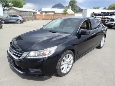 VERY CLEAN, RUNS GREAT, LOW KMS, WE INSPECT OUR VEHICLES FOR YOUR SAFETY. DEALER #40070