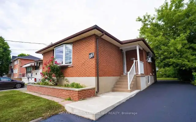 Detached Home in Oshawa! 3+3 Bed, 5 Parking Spots!633844452241931222