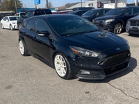 All vehicles come with a full vehicle History Report, ask to see it! Just in time for the good weath... (image 3)