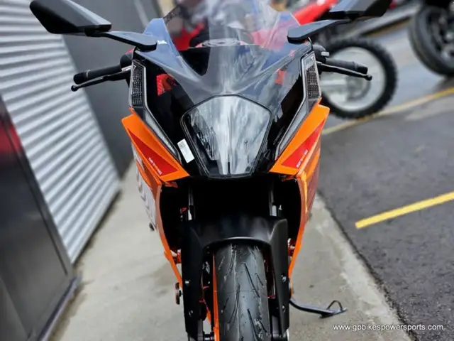 2024 KTM RC 390 in Sport Bikes in Oshawa / Durham Region - Image 7