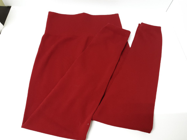 Womens Dark Red Leggins High Waist Stretchy No Tags Size M in Women's - Bottoms in Winnipeg - Image 2