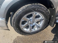 Ward's 10 Best Engines. This Ram 1500 boasts a Gas V8 5.7L/345 engine powering this Automatic transm... (image 9)
