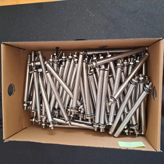 Concrete Sleeve Anchors63793631368577121
