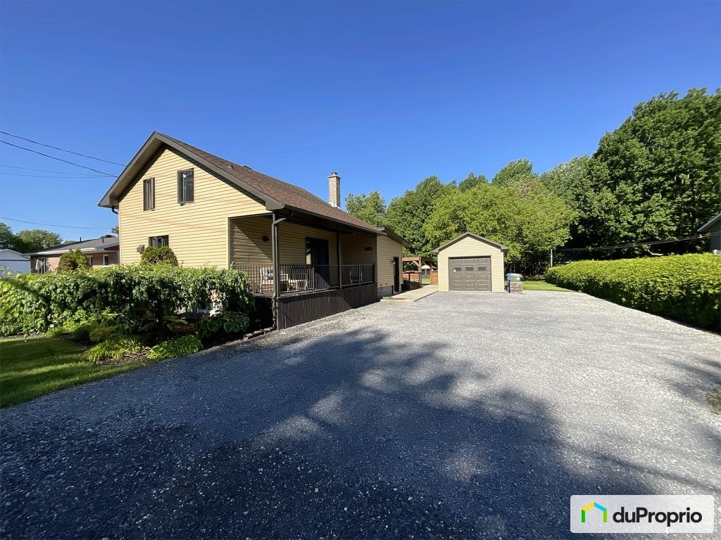 $390,000 - 2 Storey for sale in Farnham — photo 1
