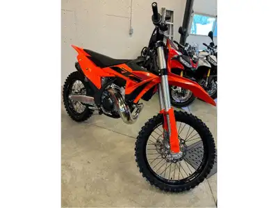 Rock Moto Sport Sherbrooke, Kawasaki, KTM, Cf Moto, Arctic Cat, Vespa, Piaggo, Aprilia, VTT, Side by...