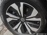 Command the road in this almost-new 2025 Volkswagen Atlas Comfortline, a versatile sport utility veh... (image 5)