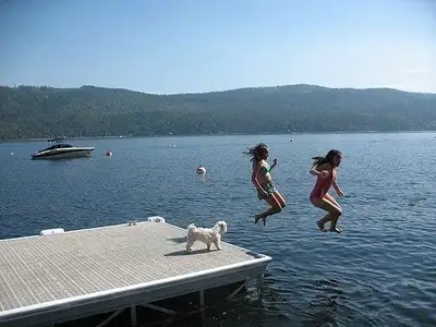 Condo For Rent On Beautiful Shuswap Lake BC (Unit 13), View more