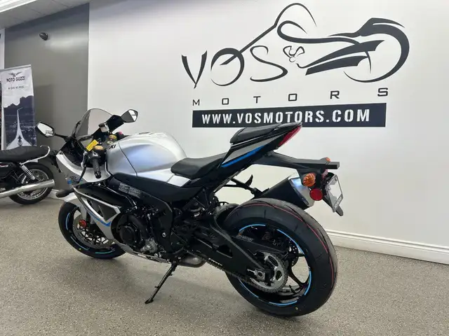 2025 Suzuki GSX-R1000AM5 GSXR - V6447 - -No Payments for 1 Year* in Sport Bikes in Markham / York Region - Image 9