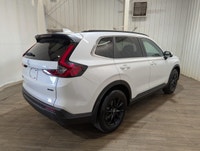 Price includes: Block heater, Air Conditioning, and Tire Tax. Price/Payments do not include cash reb... (image 6)