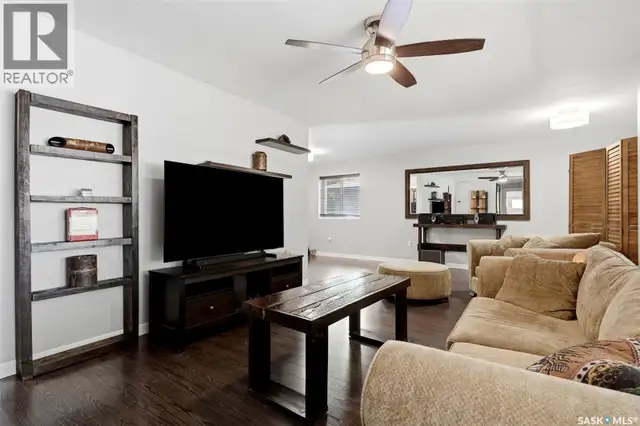 1829 GRANT DRIVE Regina, Saskatchewan in Houses for Sale in Regina - Image 10