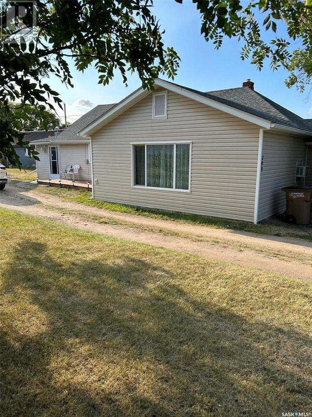 209 Prouse STREET Kelvington, Saskatchewan Houses for Sale
