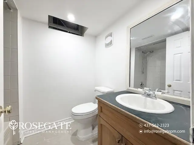 Bright 2-Bedroom Basement Apartment with Parking in Brampton in Long Term Rentals in Mississauga / Peel Region - Image 17