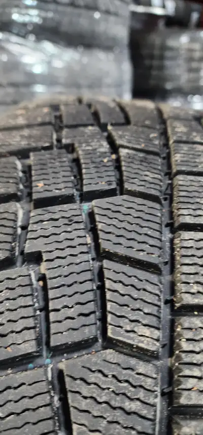 Tires Cooper Discoverer True North 235/55/19 105H XL 9/32 (95-99% Tread) DOT 24 Rims Steel Rims with...