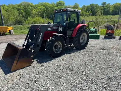 2005 Massey Ferguson 5455 4wd Loader Tractor. Quickly Q30 with ALO/ Euro coupler 3 remotes. Very goo...
