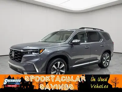 ADAPTIVE CRUISE CONTROL, NAVIGATION, PANORAMIC ROOF, HEATED STEERING WHEEL, HEADS-UP DISPLAY Uncover...