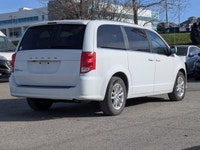 Come see this 2019 Dodge Grand Caravan SXT Premium Plus. Its Automatic transmission and Regular Unle... (image 7)