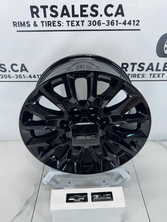 20x8.5 GMC CHEVY Replica Rims 8x180 2500 3500 Gloss Black in Tires & Rims in Calgary - Image 5