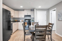 Broadstreet’s Forest Ridge offers 1, 2, and 3-bedroom pet-friendly apartments for rent in Campbell R... (image 6)