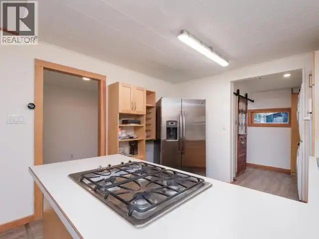 606 OGILVIE STREET Whitehorse, Yukon in Houses for Sale in Whitehorse - Image 9