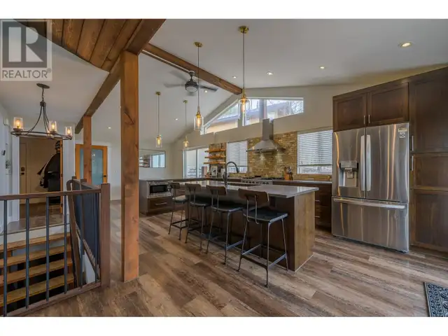 2401 FAIRWAYS Drive Sun Peaks, British Columbia in Houses for Sale in Kamloops - Image 13