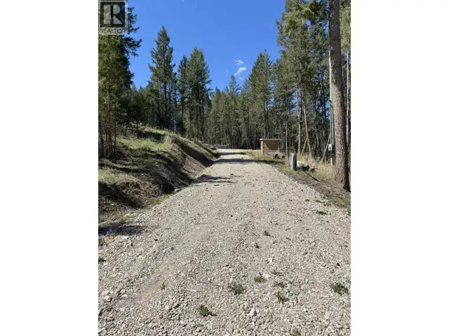 5444 SAUNDERS CRESCENT 103 Mile House, British Columbia in Land for Sale in 100 Mile House - Image 3