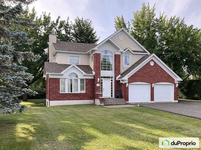 $699,000 - 2 Storey for sale in Drummondville (Drummondville) — photo 1
