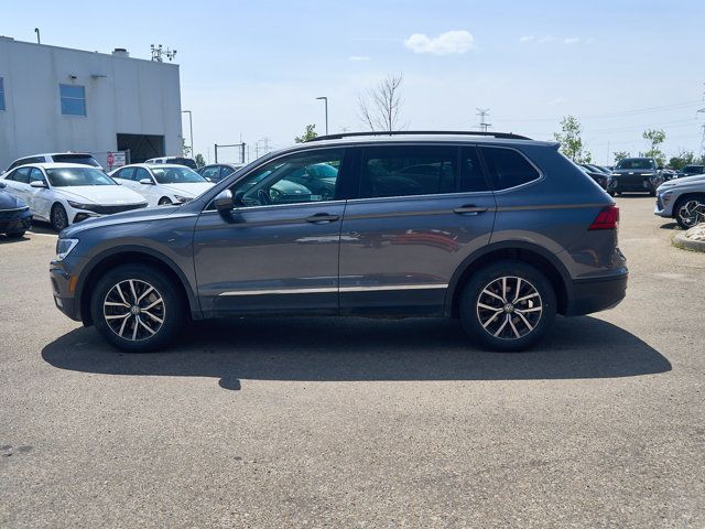 2019 Volkswagen Tiguan Comfortline | LEATHER SEATS | PANO-ROOF in Cars & Trucks in Edmonton - Image 2
