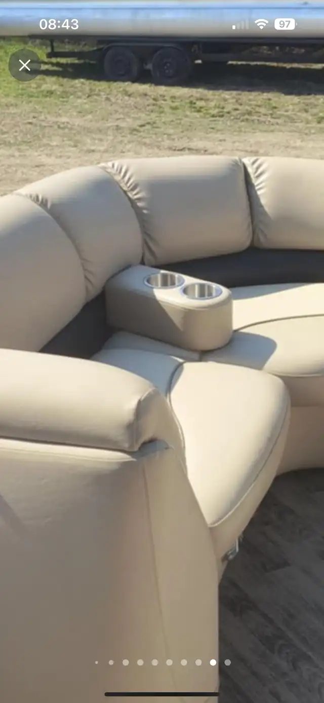 2018 Manitou 24 ENCORE PONTON 3 QUILLES DE LUXE, AVEC DEUX MOTEU in Powerboats & Motorboats in Lac-Saint-Jean - Image 21
