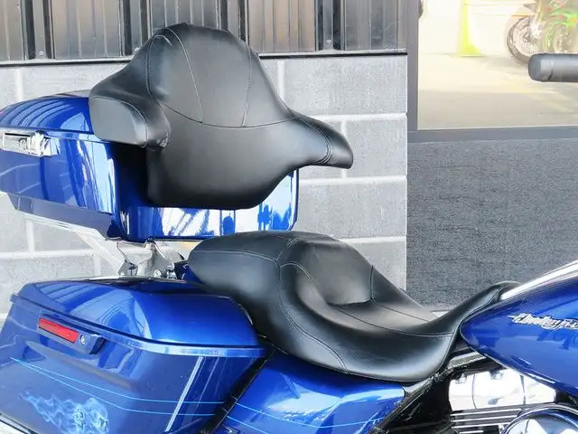 2016 Harley-Davidson FLTRXS - Road Glide Special in Sport Touring in Cambridge - Image 8