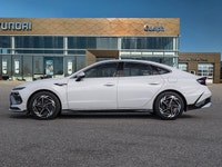 *Certified, Low Mileage, Leather Seats!* Expertly balancing sporty characteristics with family-frien... (image 2)