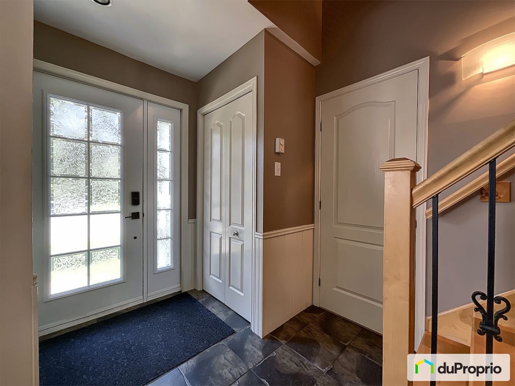 $769,000 - 3 Storey for sale in St-Hyacinthe — photo 3