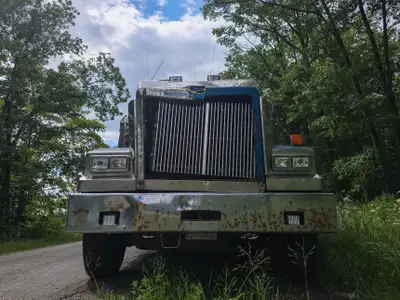 2014 Western Star 4900 FA Front Bumper For Sale - Used - May have some cosmetic blemishes (see photo...