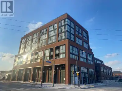 417 - 2300 ST CLAIR AVENUE W Toronto (Junction Area), Ontario