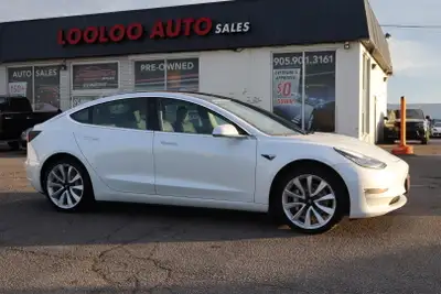 ACCIDENT FREE Dual Motor AWD Elevate Your Drive With This 2020 Tesla Model 3 Long Range AWD. This El...