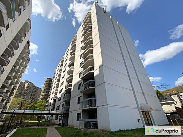 $215,000 - Condominium in Ville-Marie (downtown, old Mtl) — photo 1