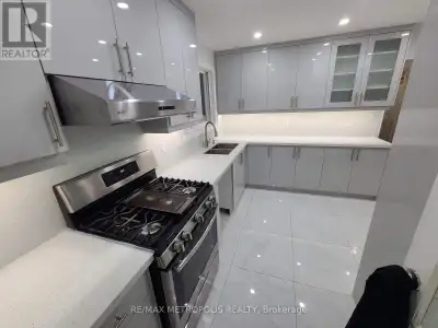 Located in a quiet, family-friendly neighbourhood in Scarborough, this bright and move-in-ready home...