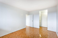 Overlooking the Rideau River in Ottawa South, Kingsview Apartments offers bright and spacious suites... (image 8)