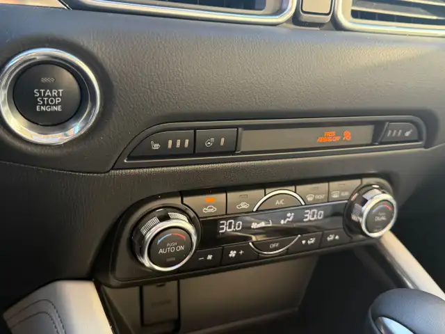 2017 Mazda CX-5 GT AWD at in Cars & Trucks in Burnaby/New Westminster - Image 25