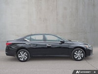 *CLEAN CARFAX, ANDROID AUTO, APPLE CAR PLAY, HEATED SEATS, *Equipped with a 7-inch touch-screen disp... (image 6)