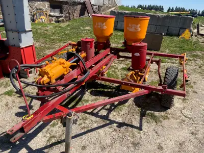 Welcome to Stoneage Equipment Minneapolis-Moline 2 Row corn + bean planter. Do not hesitate to reach...