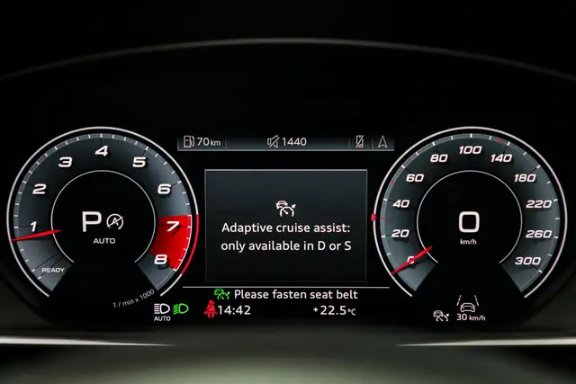 2021 Audi A8 60 TFSI V8 QUATTRO |NOACCIDENT|LONGWHEEL|SERV.RECS in Cars & Trucks in City of Toronto - Image 24
