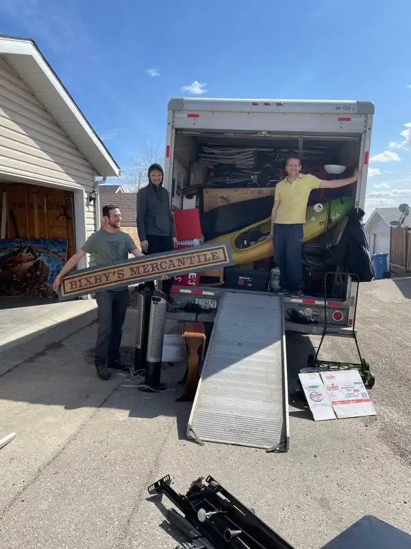 ✅VC Movers✅ $110 per hour for two men and truck!!!62864353622274124